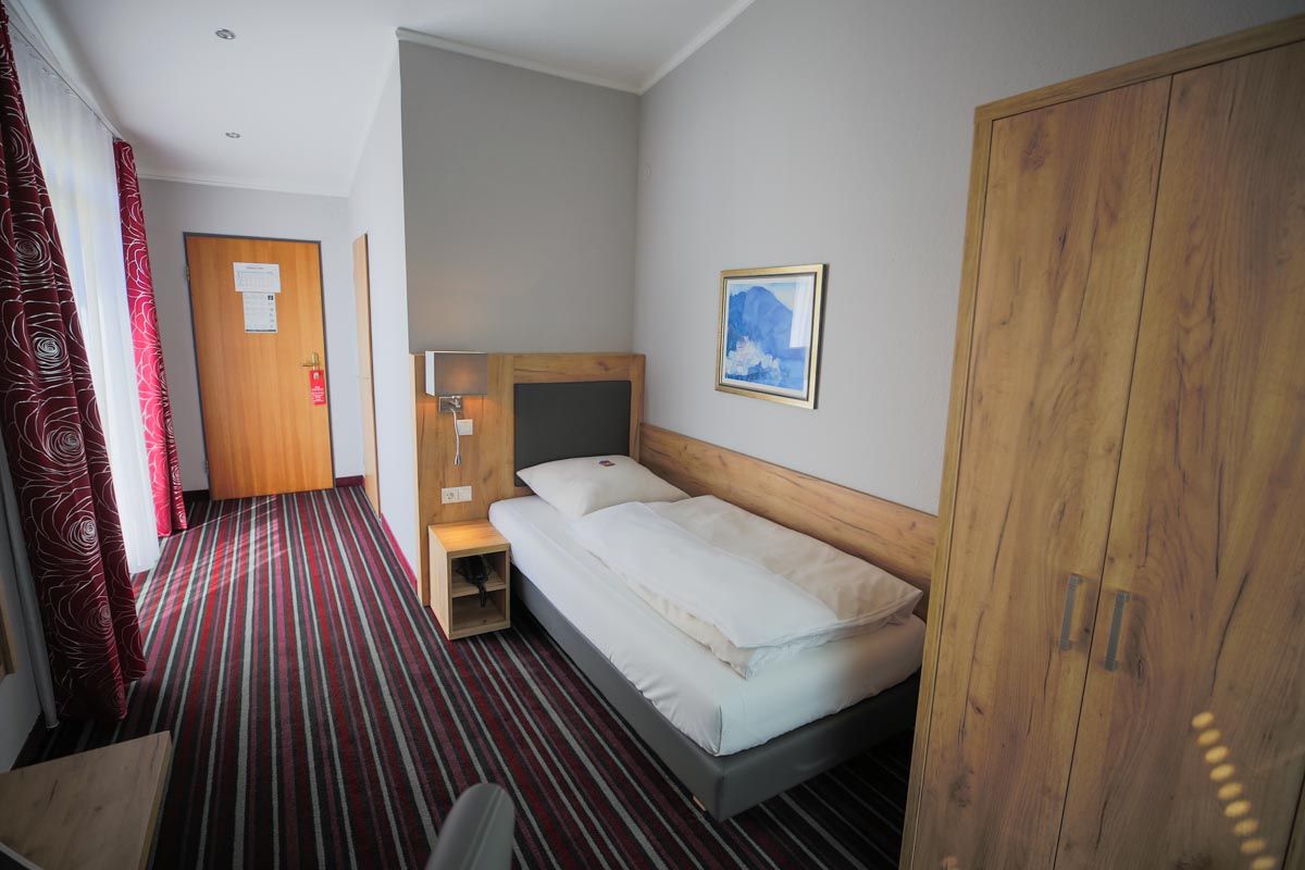 Einzelzimmer im Hotel Süderelbe